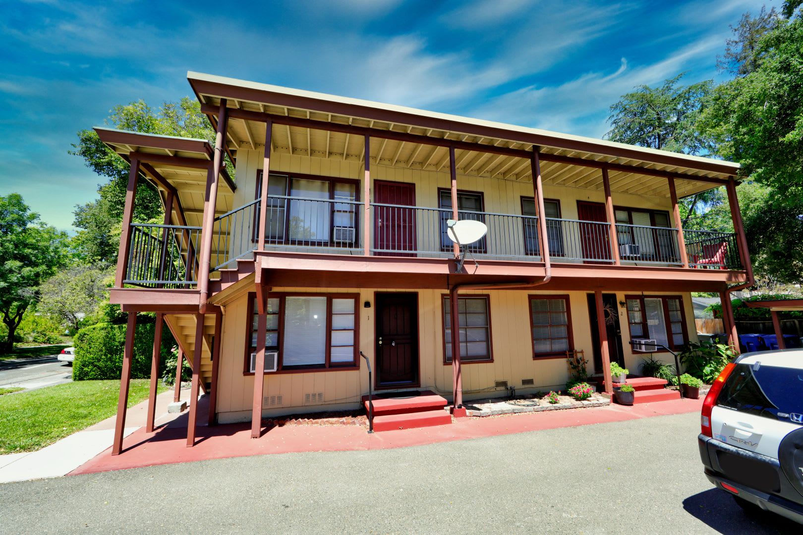 4225 V Street Unit 2 – photo 2