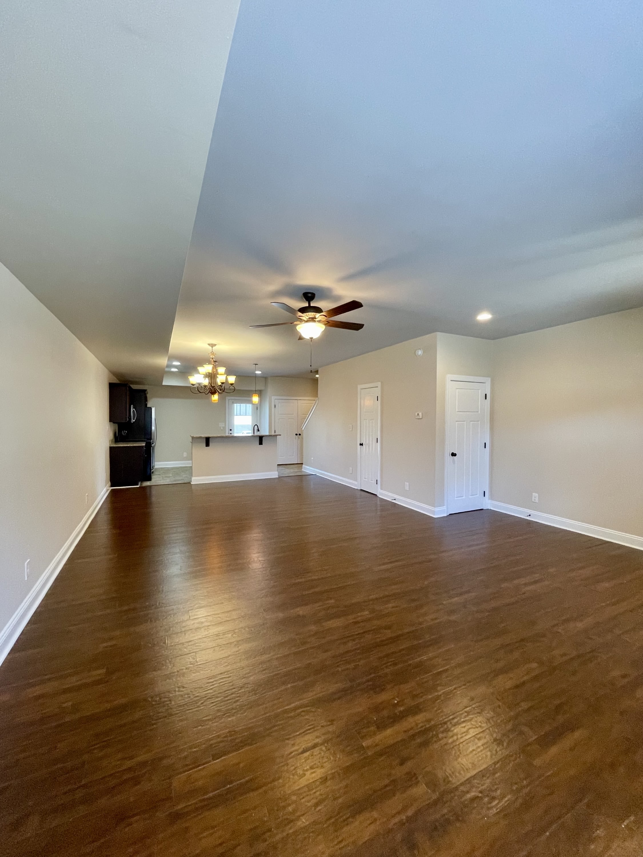 123 Portico Street – photo 3
