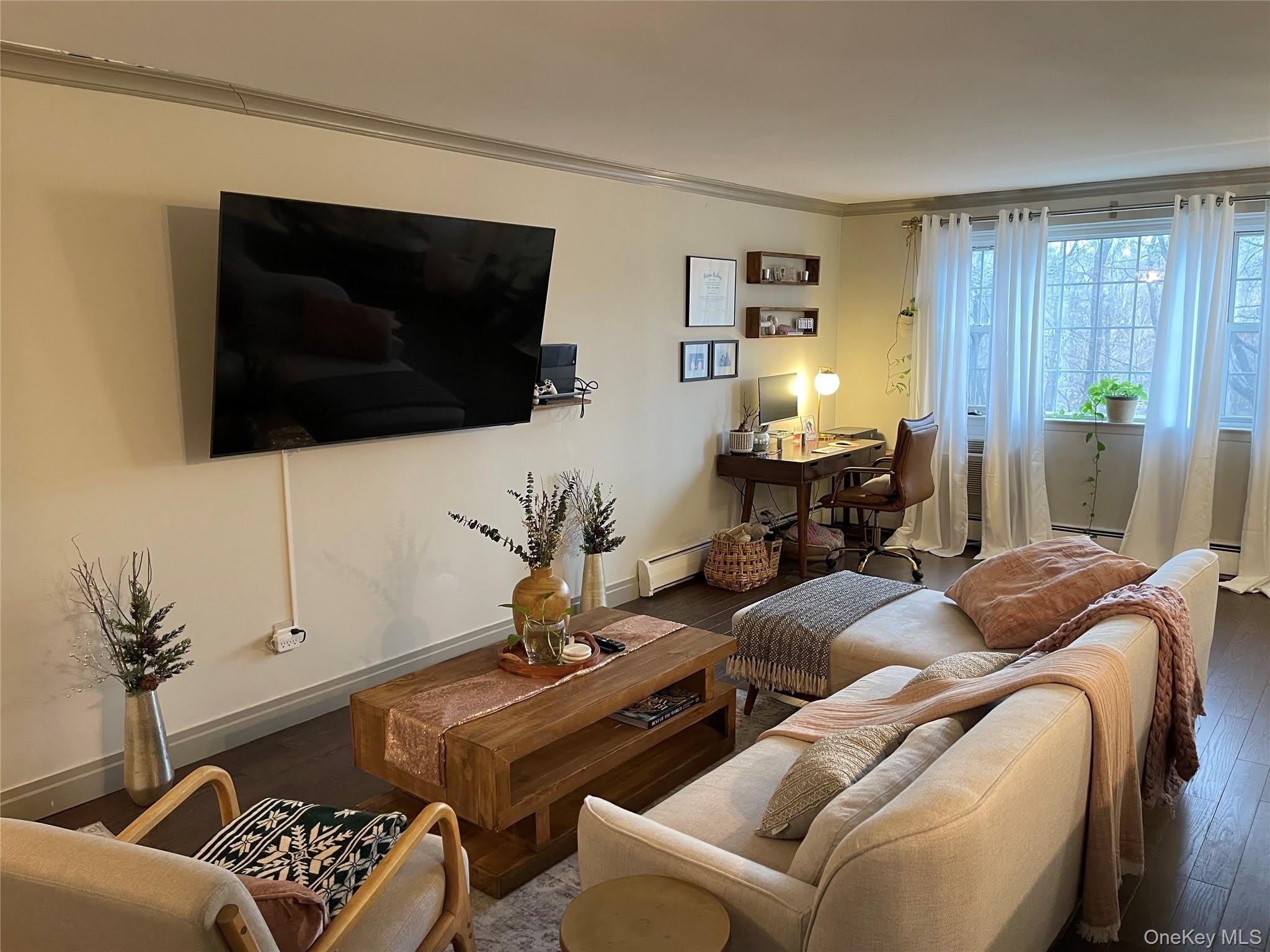 4 Consulate Drive – photo 2