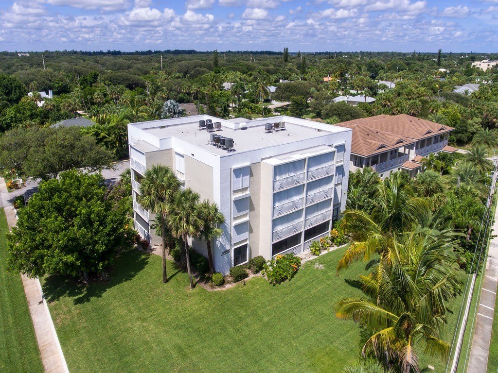 3555 Ocean Drive – photo 4