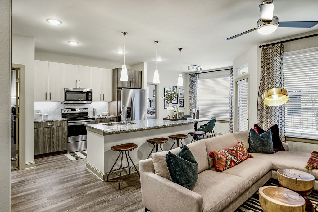 Domain Town Center – photo 2