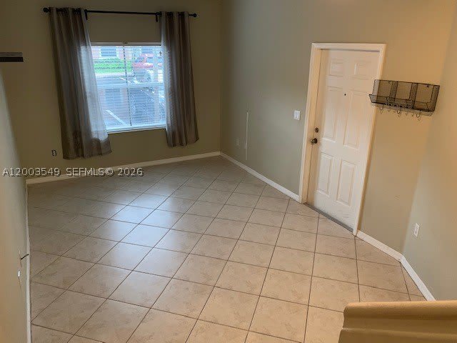 2307 Anchor Ct – photo 3