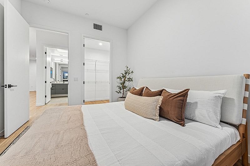 701 Hudson – photo 5