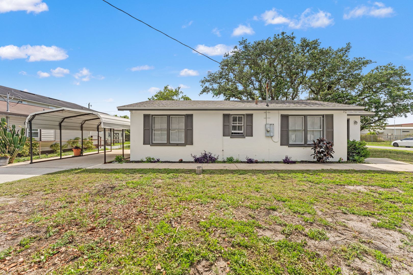 2 Bed 1.5 Bath Jax Beach – photo 2