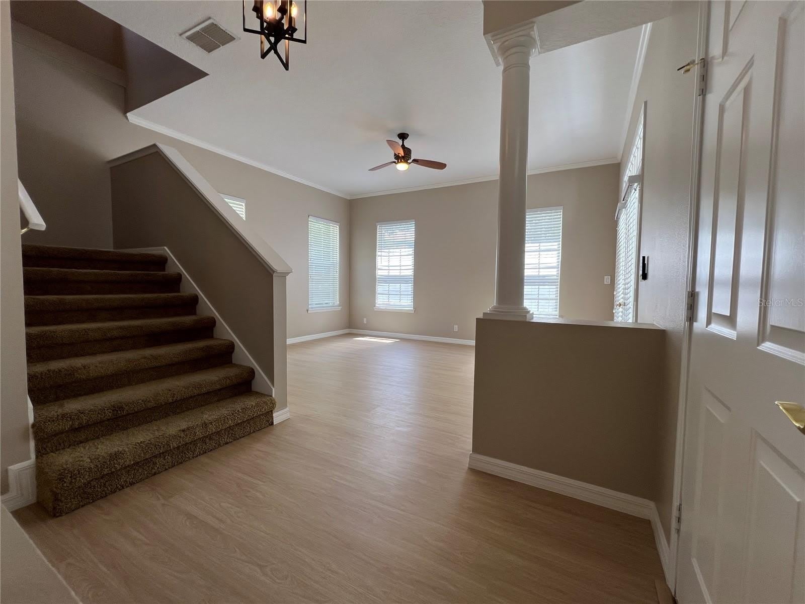 502 GREENBRIER Avenue – photo 3