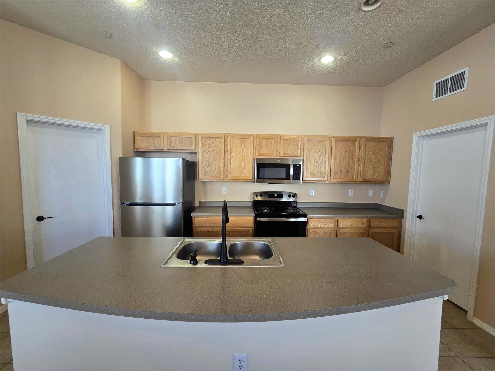 4524 Santa Elena – photo 4