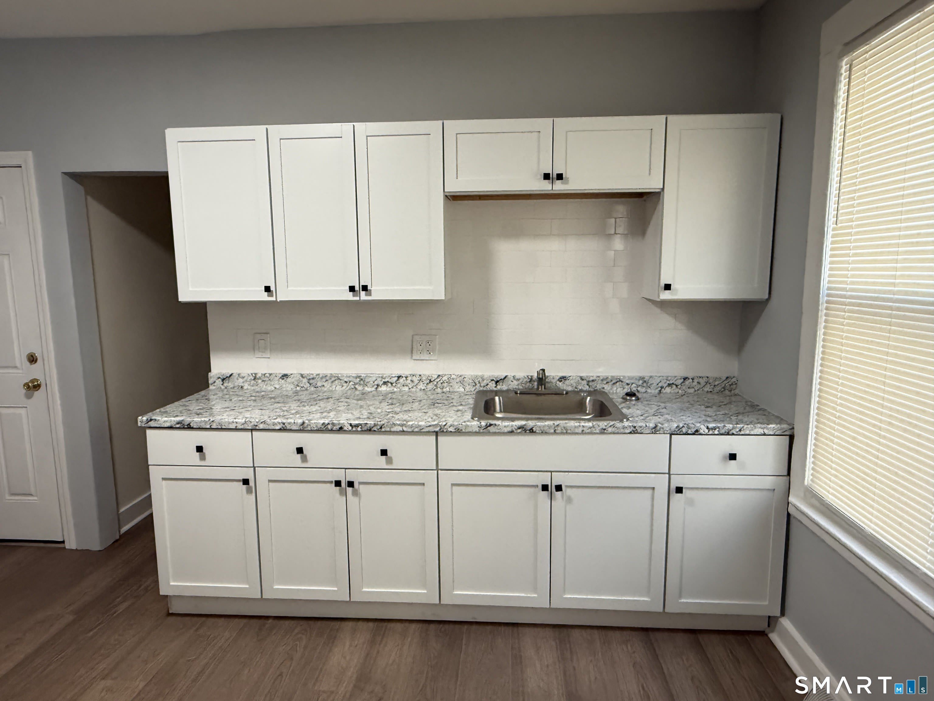 51 Gilbert Street – photo 3