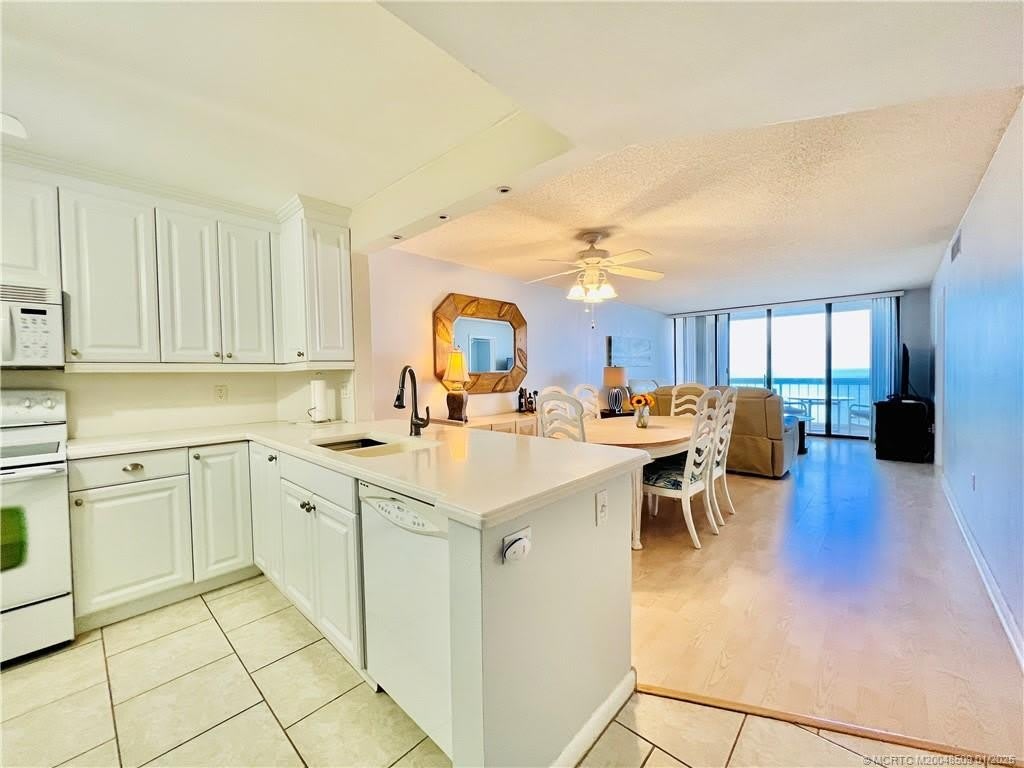 9940 S Ocean Drive – photo 4