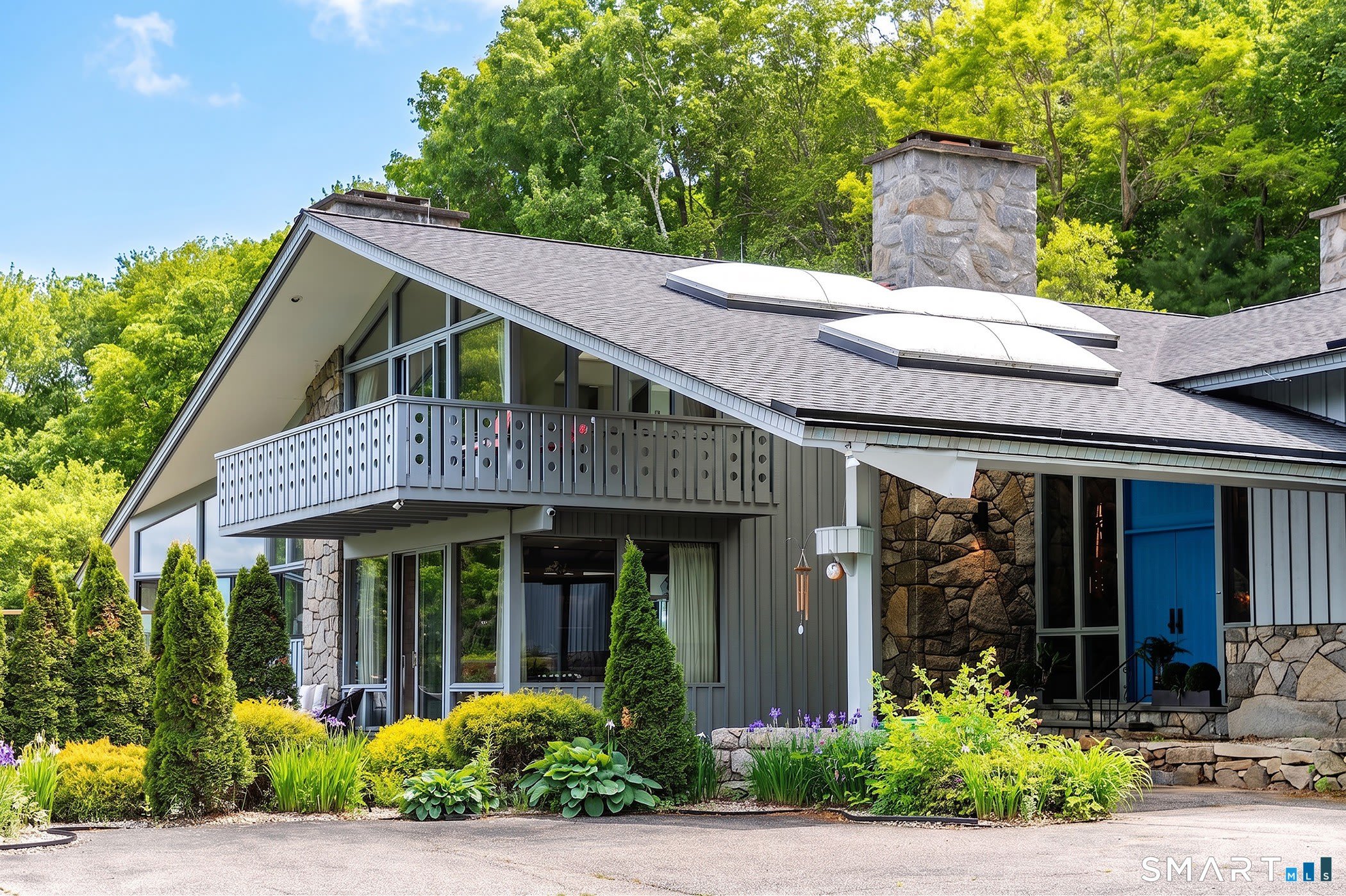 250 Westledge Drive – photo 2