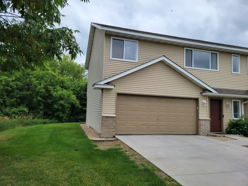 6984 91St Street Northeast 1 – photo 2