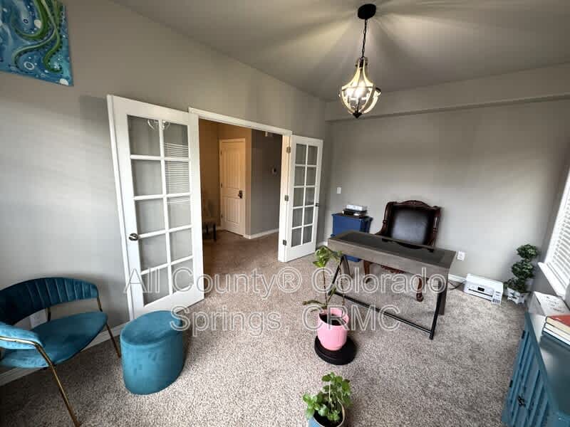 10807 Hidden Prairie Parkway – photo 4