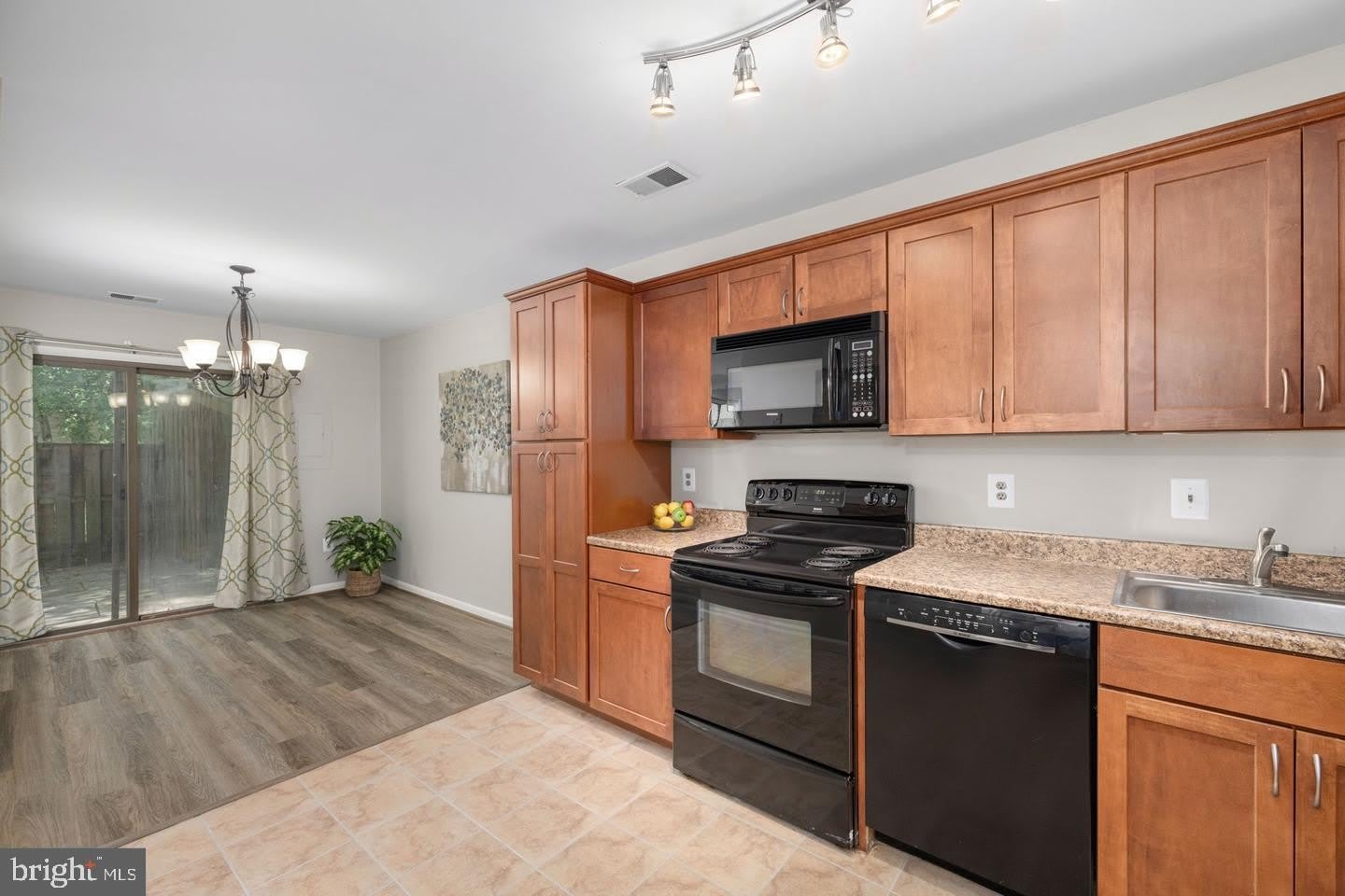 10673 Spring Oak Court – photo 5