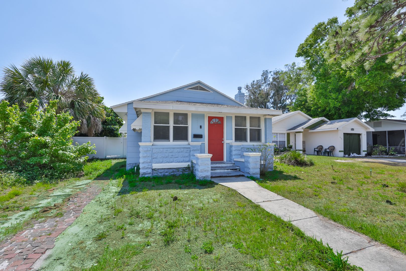 Exquisite Remodeled Retreat 4 Bed 1 Bath Gem In St Petersburg – photo 3