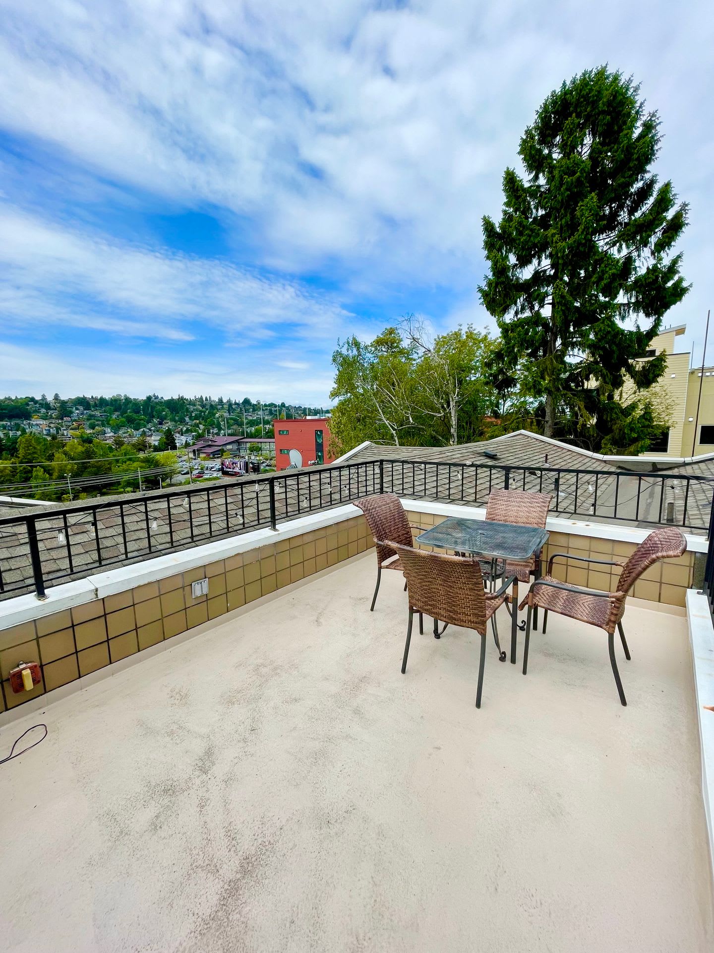 Golfview Apartments – photo 1
