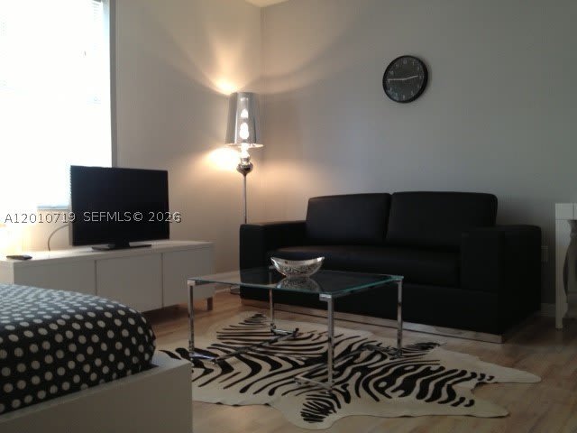 1127 Euclid Ave – photo 2