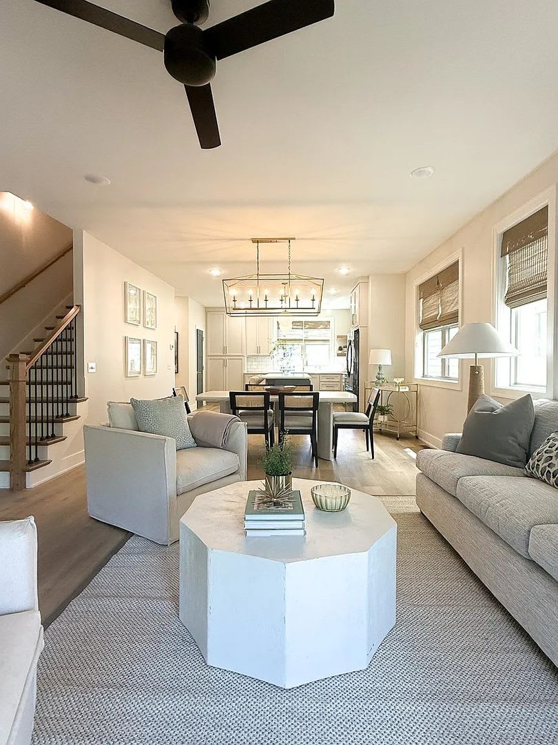 Luxury Townhome – photo 4