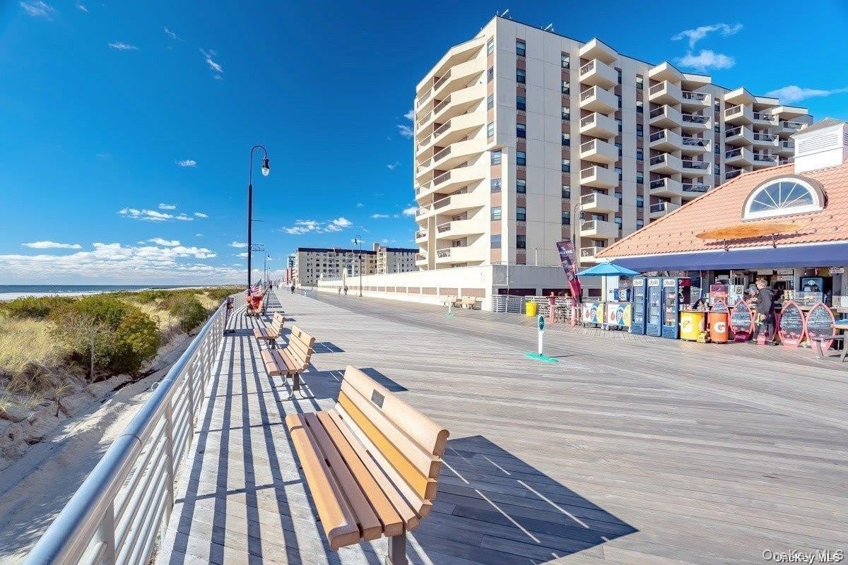 360 Shore Road – photo 3
