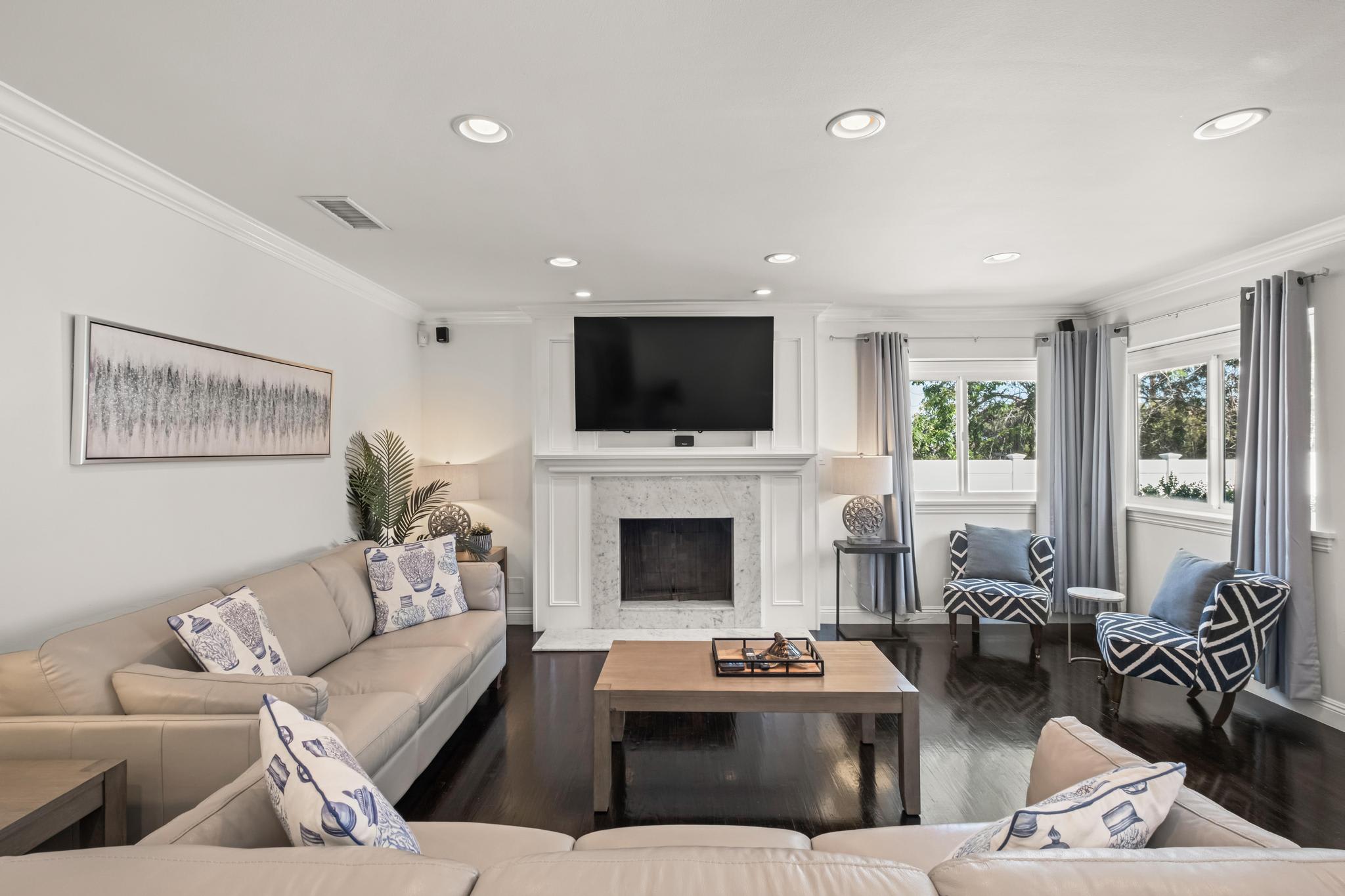 2219 Estribo Dr – photo 2
