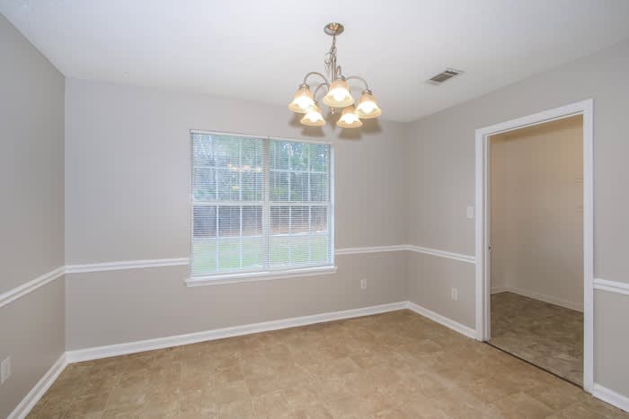 2819 Bradford Court – photo 5