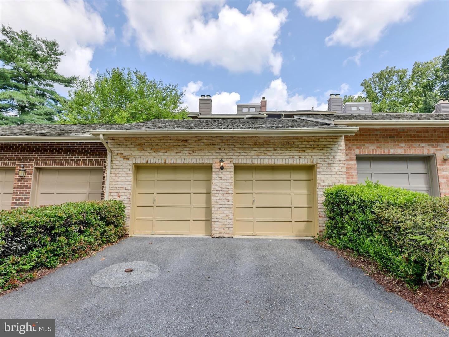 31 VALERIAN CT – photo 2