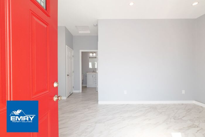 10624 Swinton Avenue – photo 4