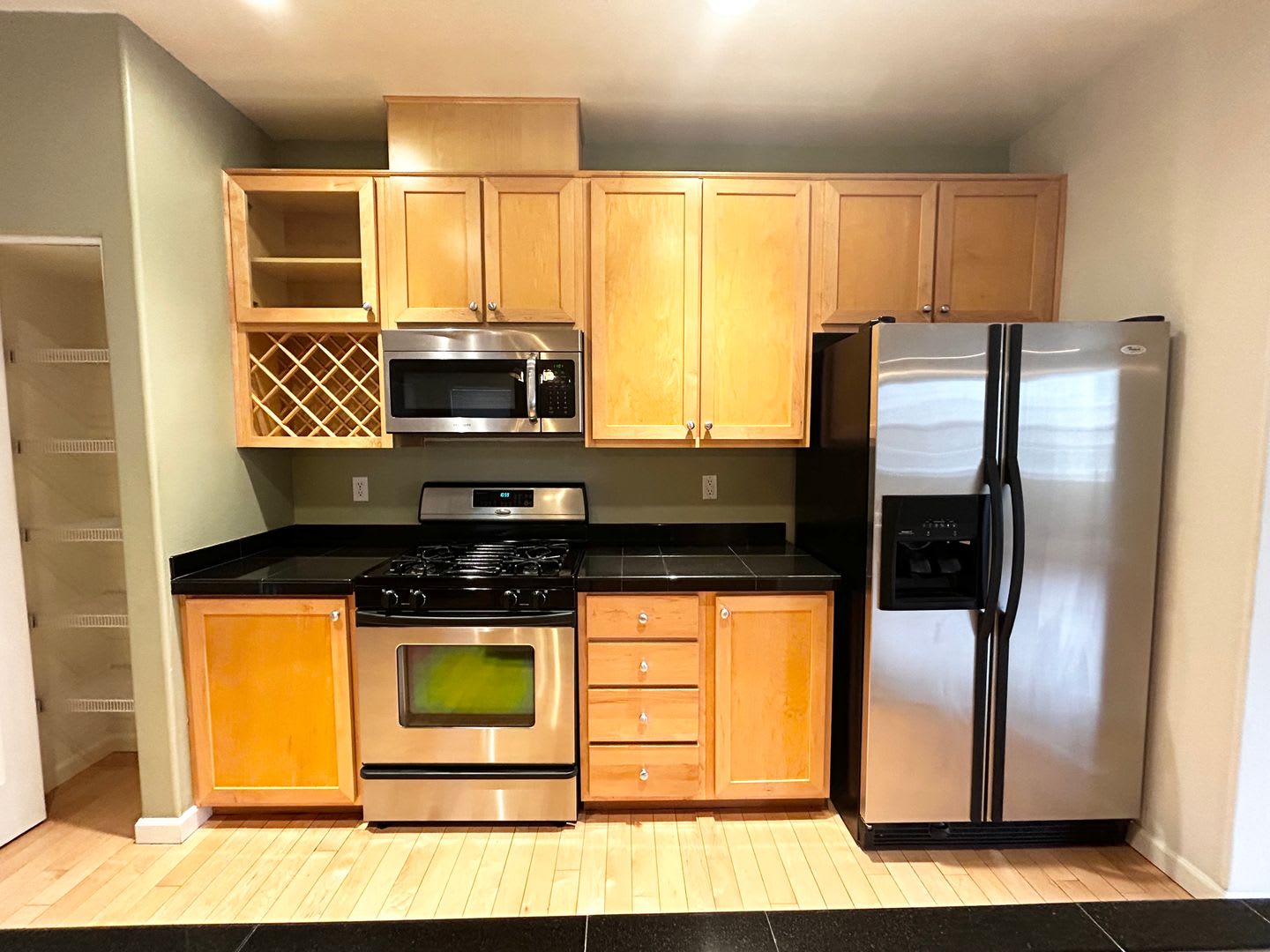 Beautiful, Spacious 3BD Home in Beaverton! – photo 5