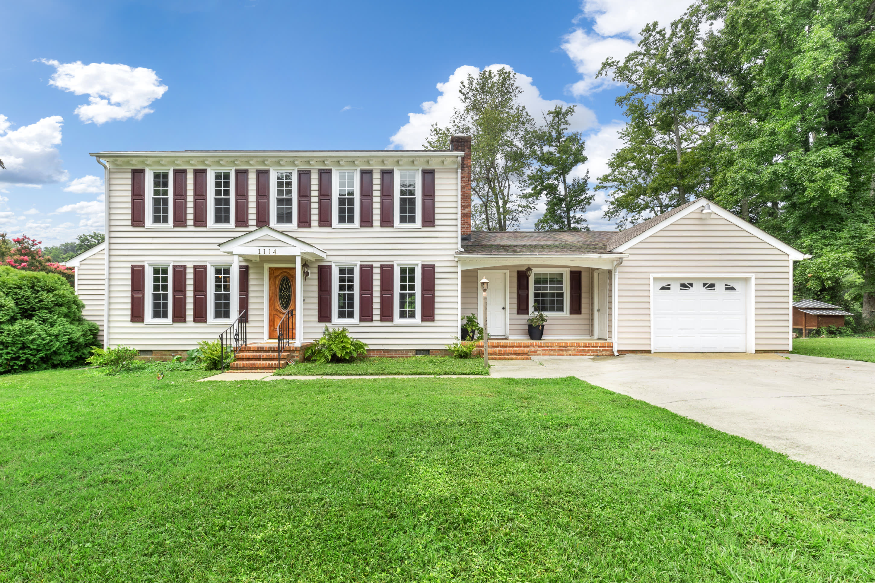 1114 Collingwood Drive – photo 1