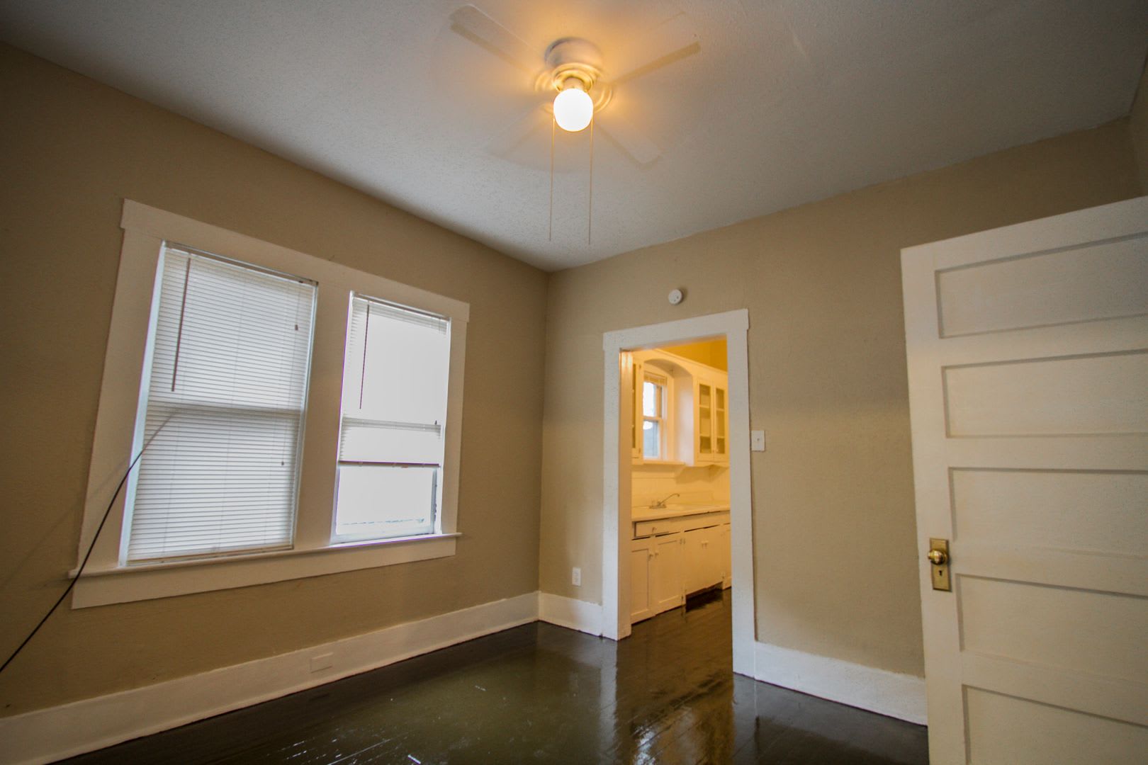 1727 Nolan – photo 5