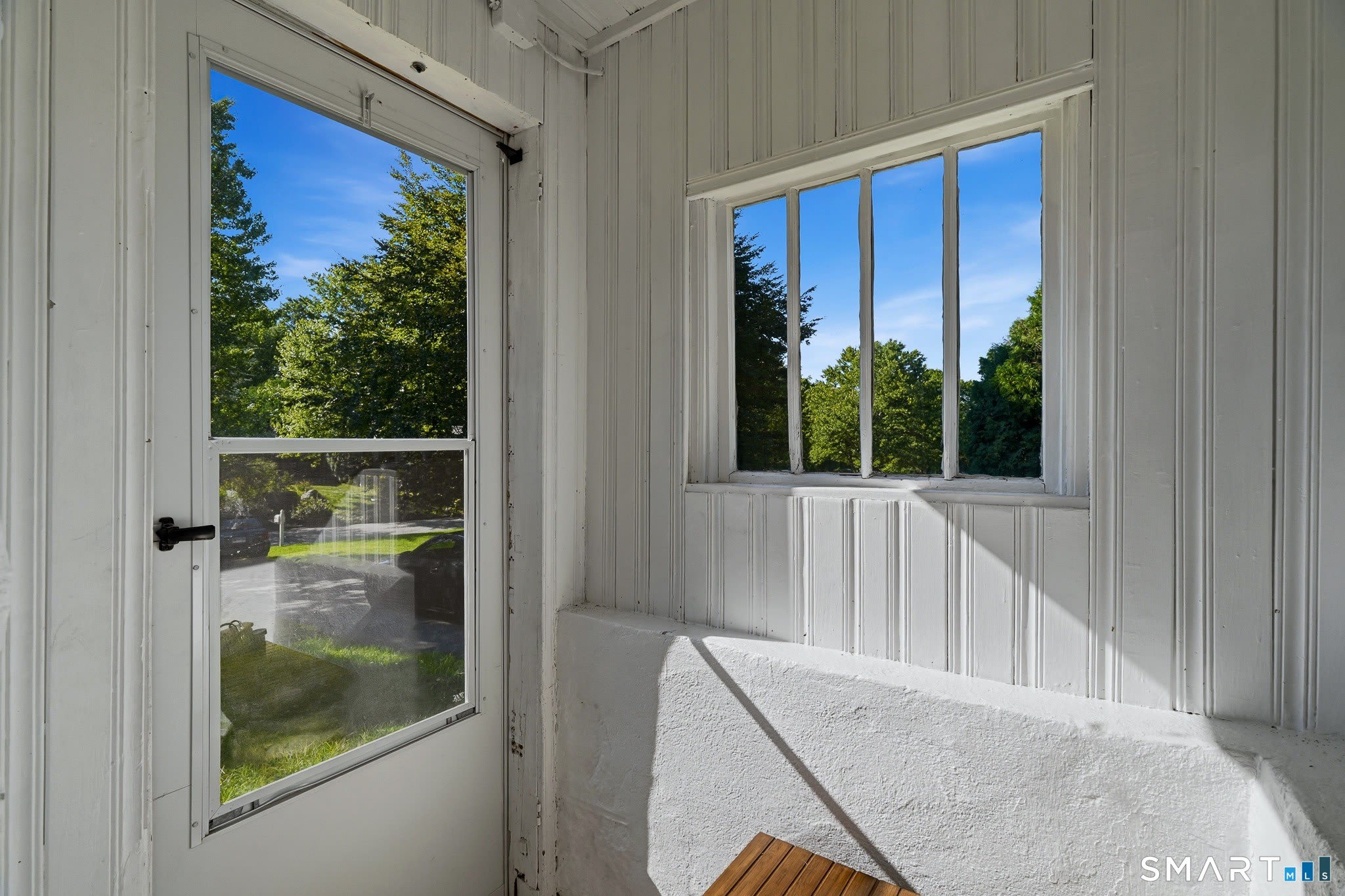1 E Lake Drive – photo 3