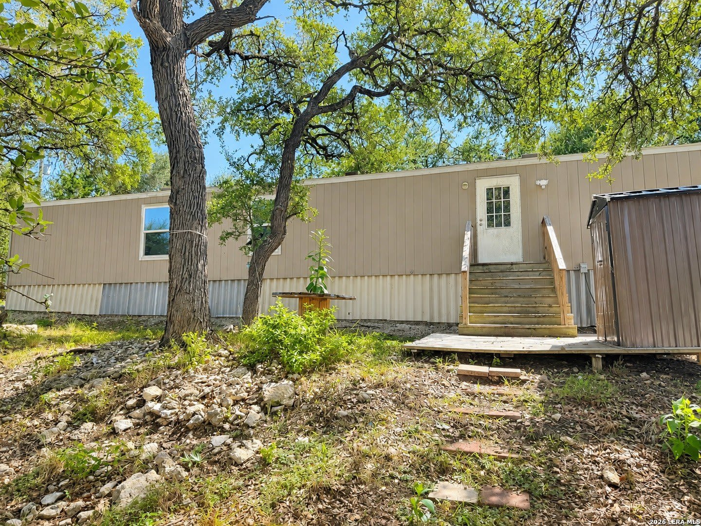 127 QUAIL RUN ST – photo 2