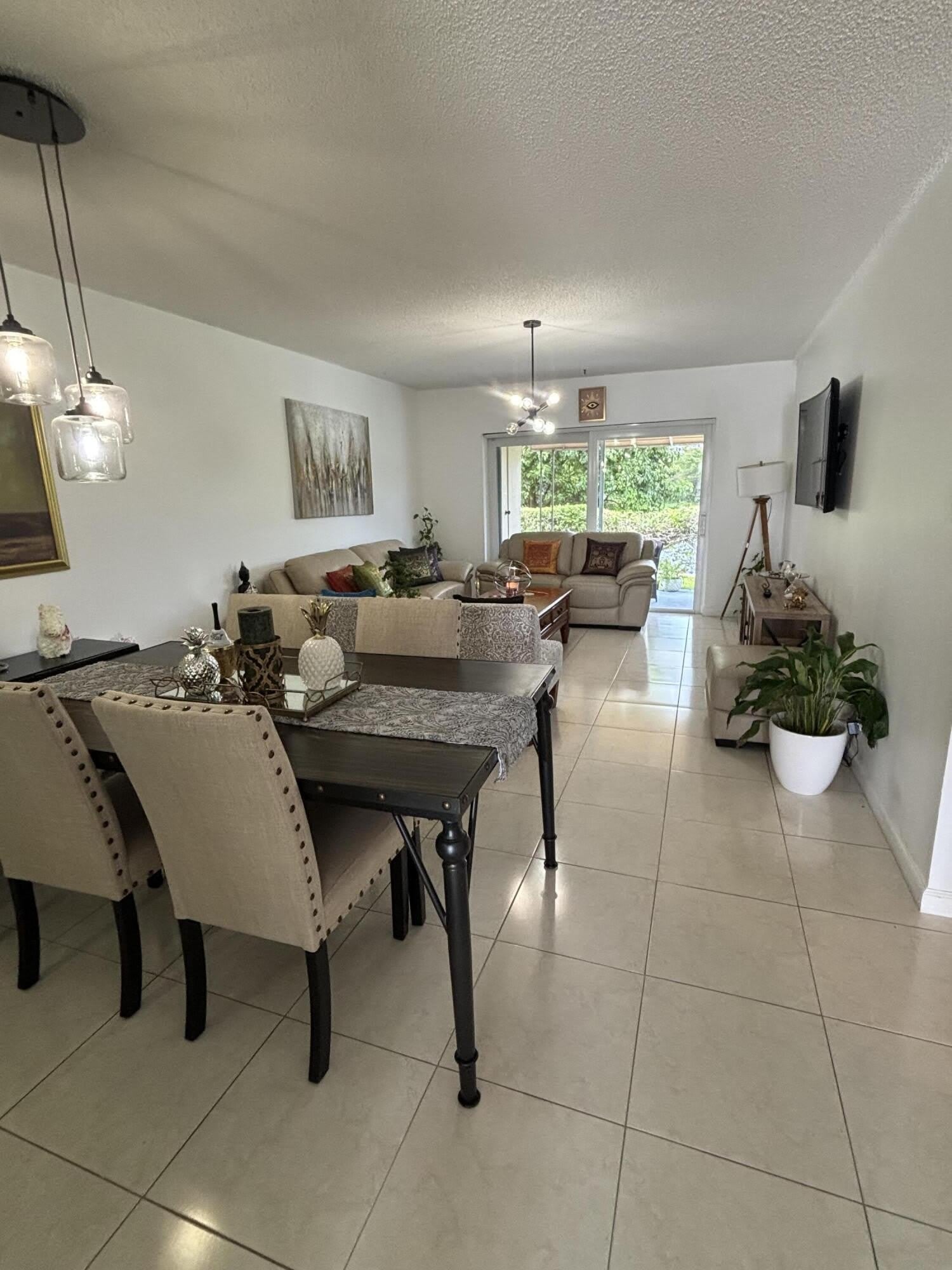 8833 Bella Vista Drive – photo 5
