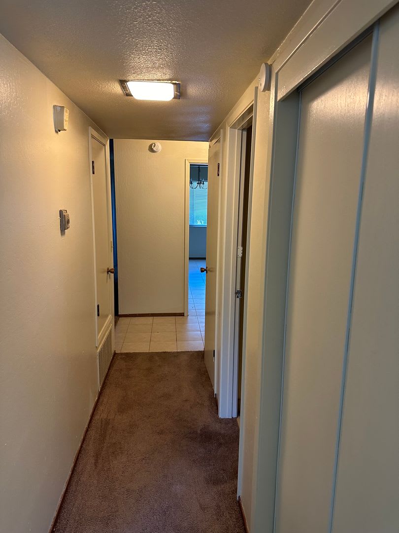 2 BEDROOM & 2 BATHROOM CASTRO VALLEY APARTMENT!! – photo 3