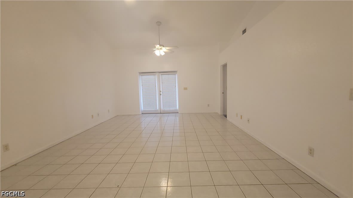 1010 SE 12th Terrace – photo 2