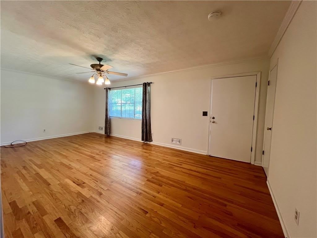 6695 Courtney Drive – photo 5