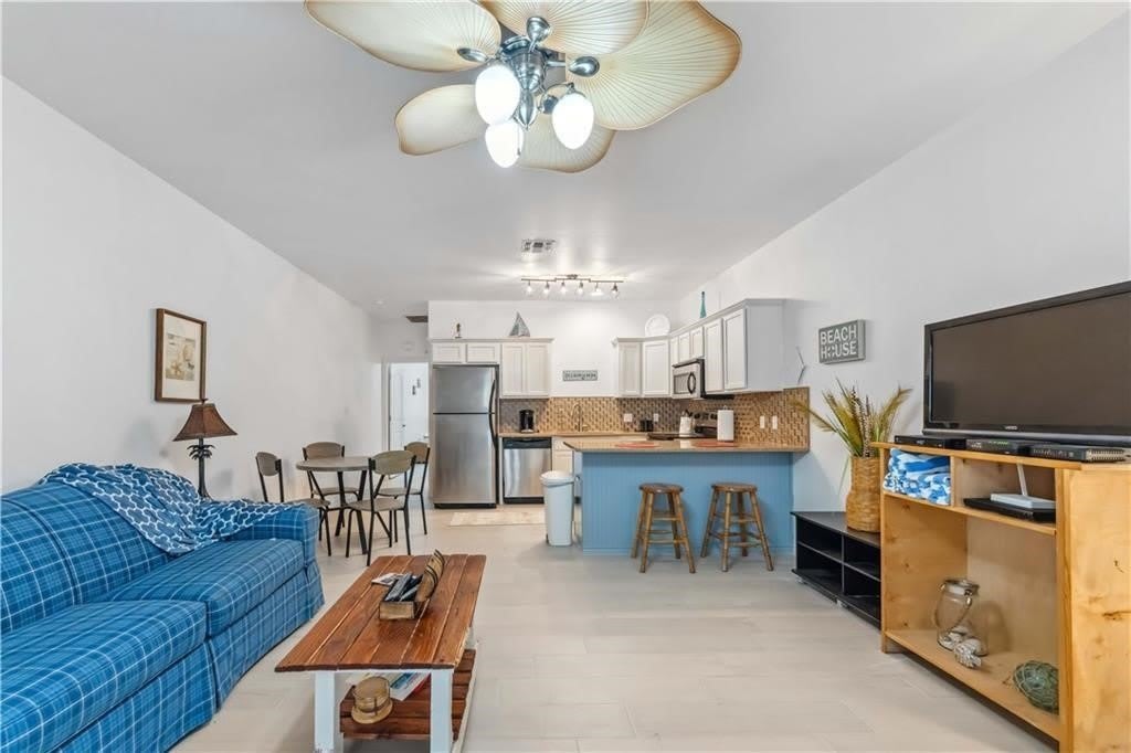 15209 S Padre Island Drive – photo 3