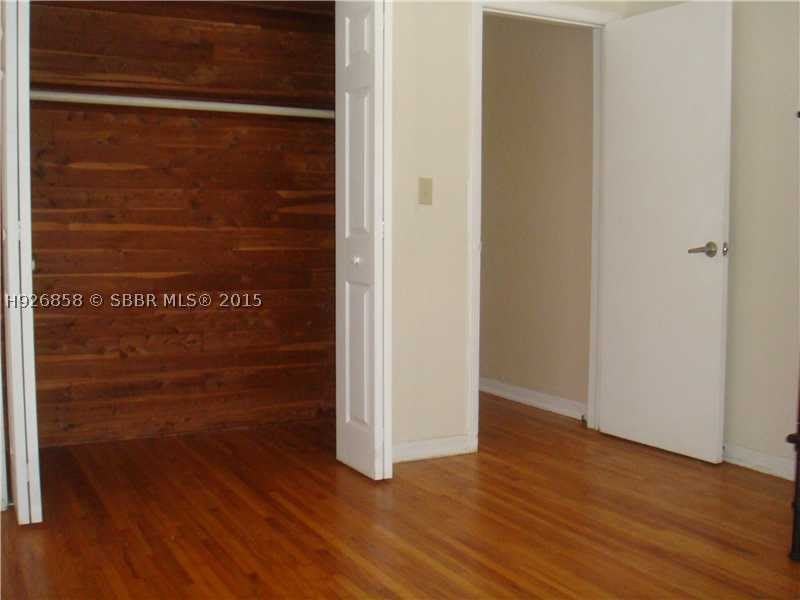 904 WALLACE ST – photo 4