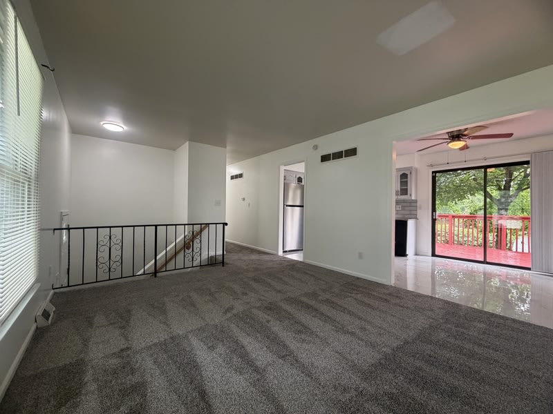 1208 South Mayview Avenue – photo 5