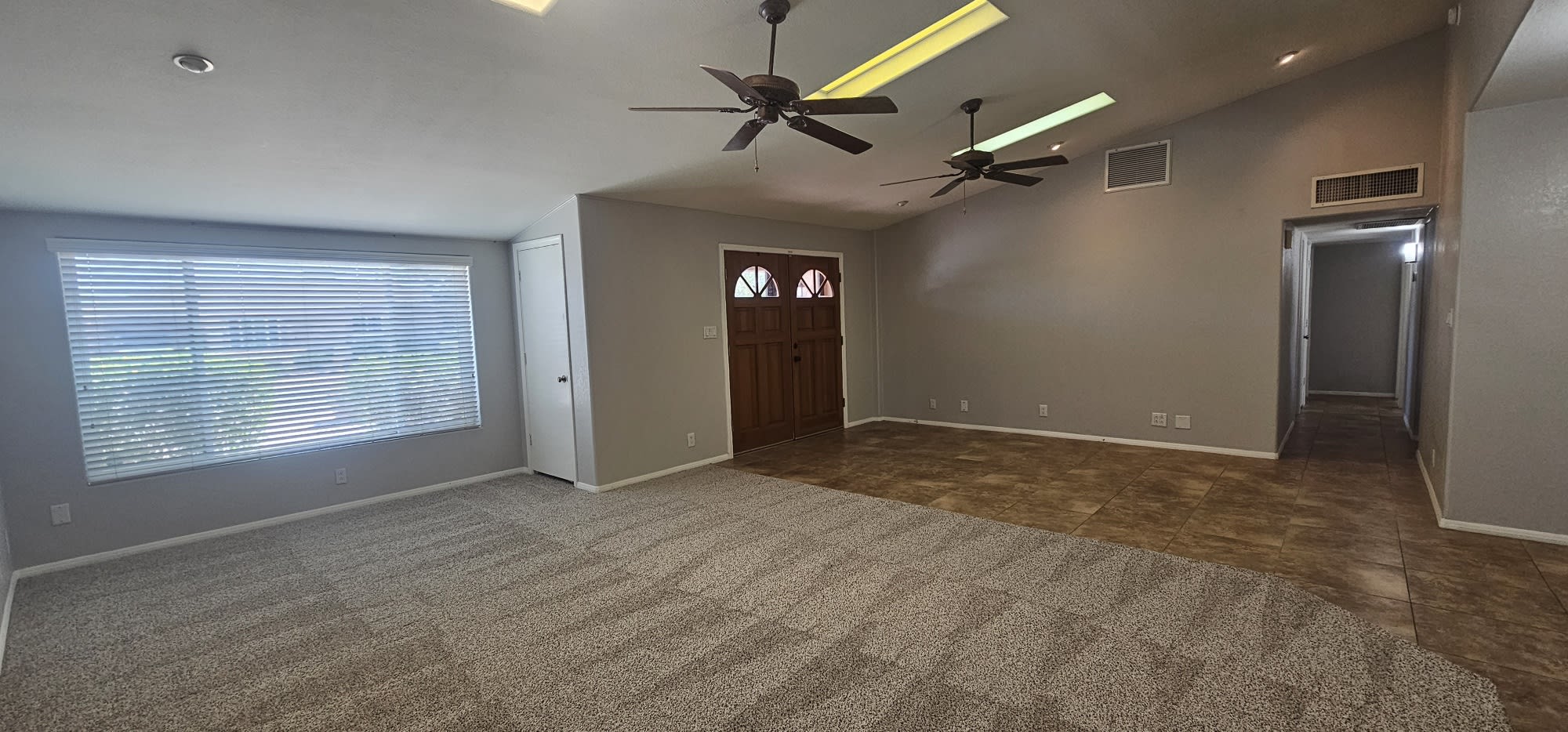7720 E Catalina Dr – photo 2