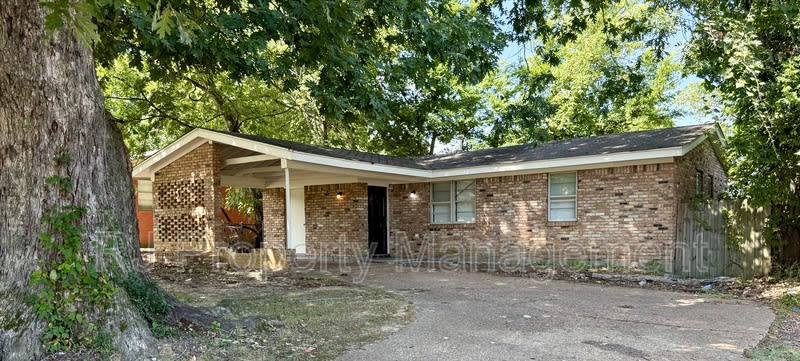 3417 Edgar St – photo 2