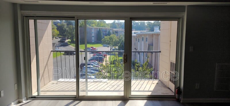 7617 Fontainebleau Dr – photo 4