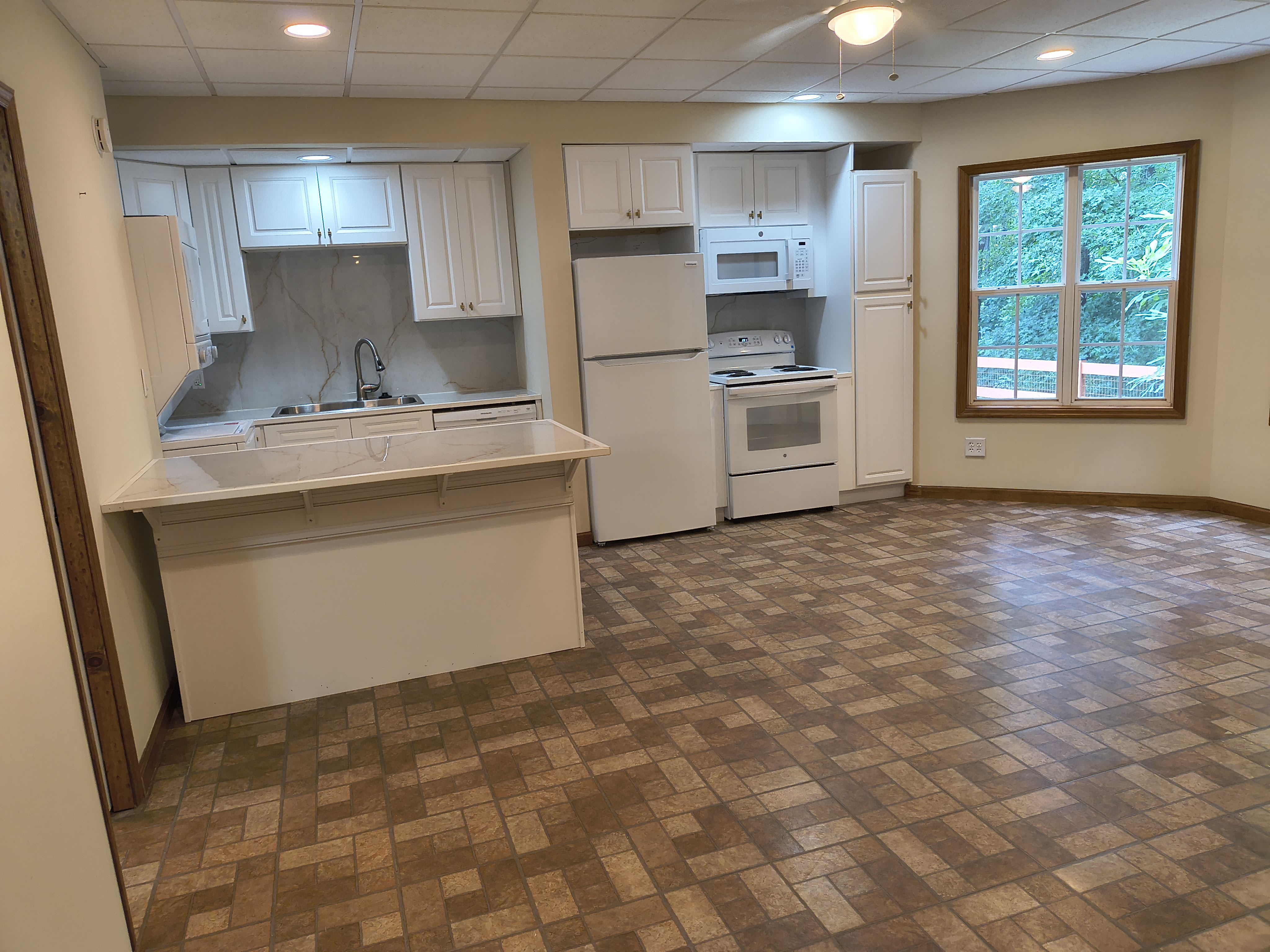 430 English Ivy Way – photo 3