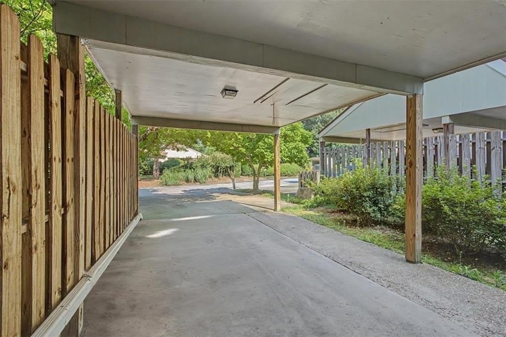 6350 Hawthorne Terrace – photo 4