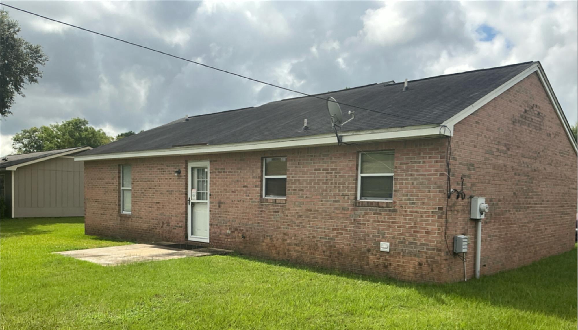 805 Faulk Ln – photo 2