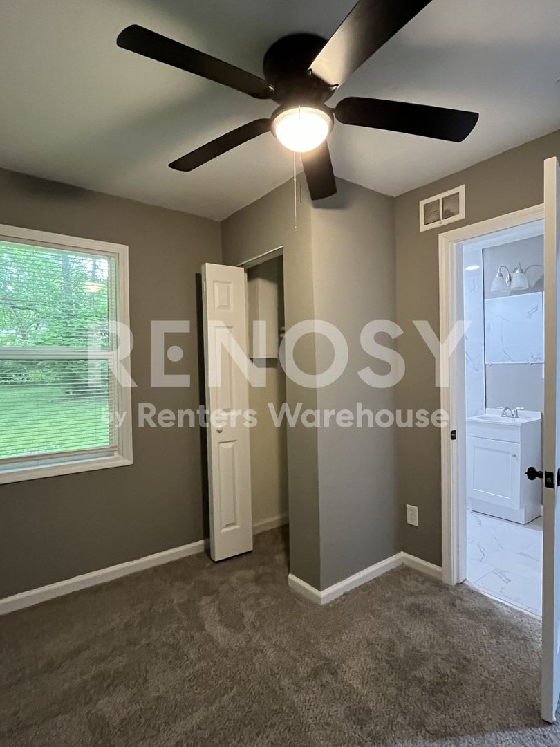 Cozy Rehabbed 4 Bed, 2 Bath Ranch Home with New Appliances – photo 5