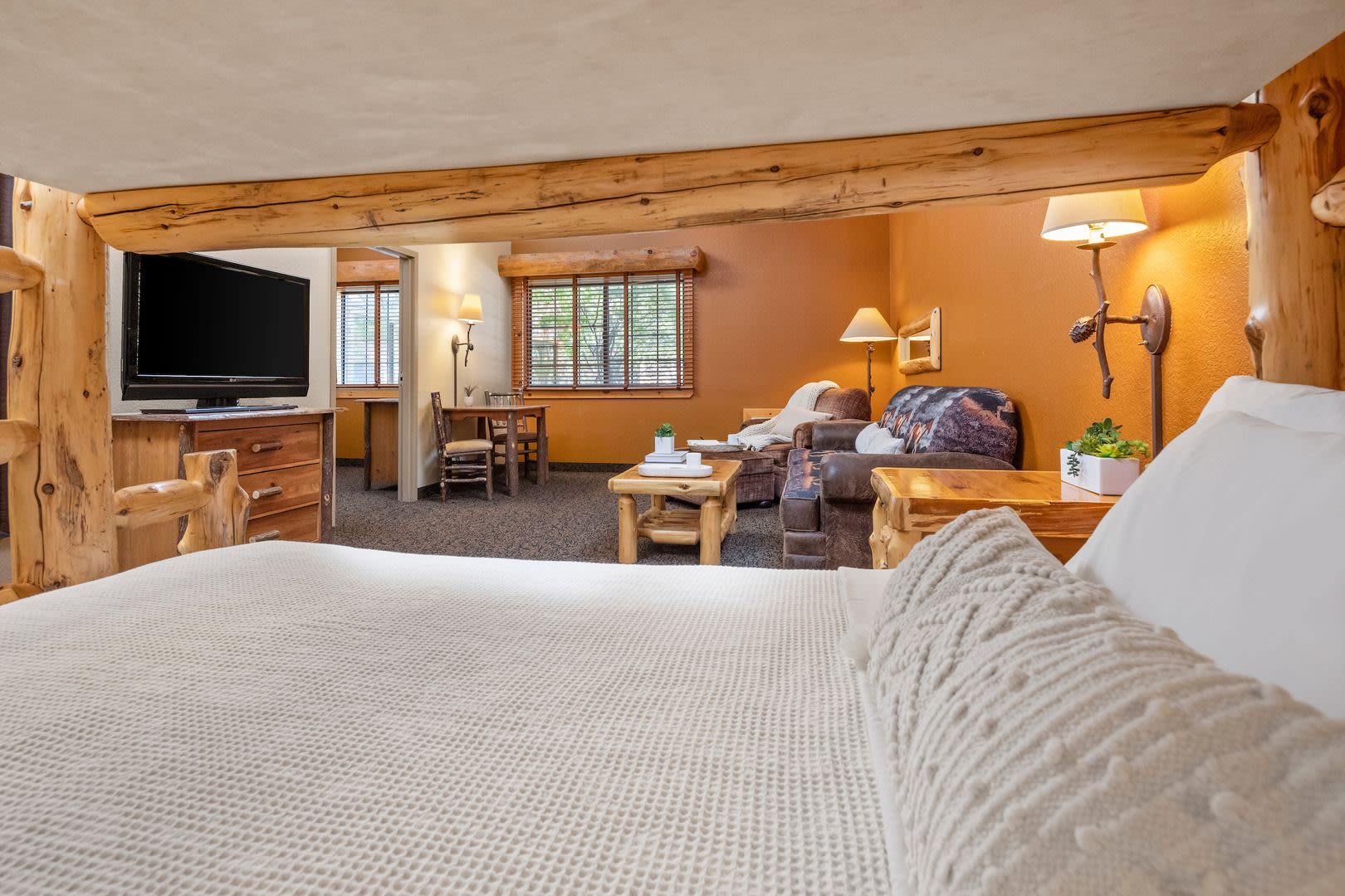 Brand new furnished apartments with flexible lease terms and hotel-style amenities – photo 5