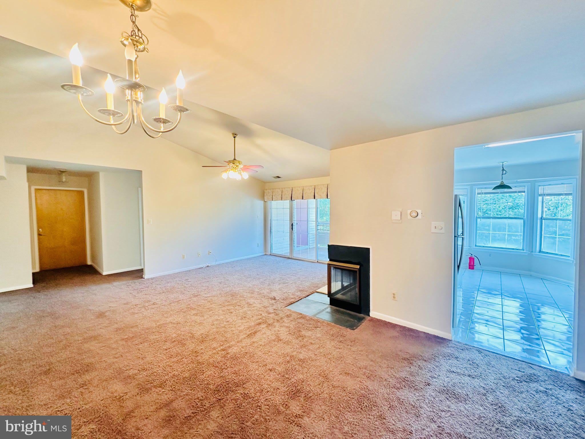 204 SALEM Court – photo 2