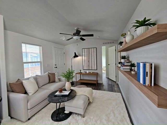 3825 N Nellis Blvd – photo 3