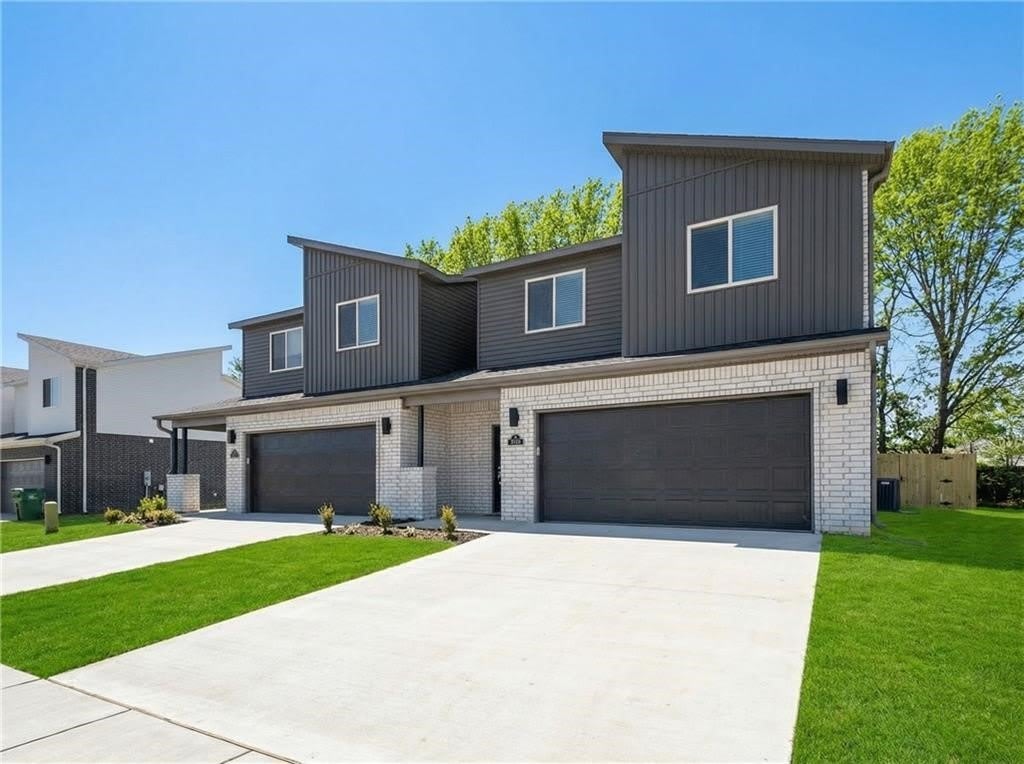 700 Sun Meadows Loop – photo 2