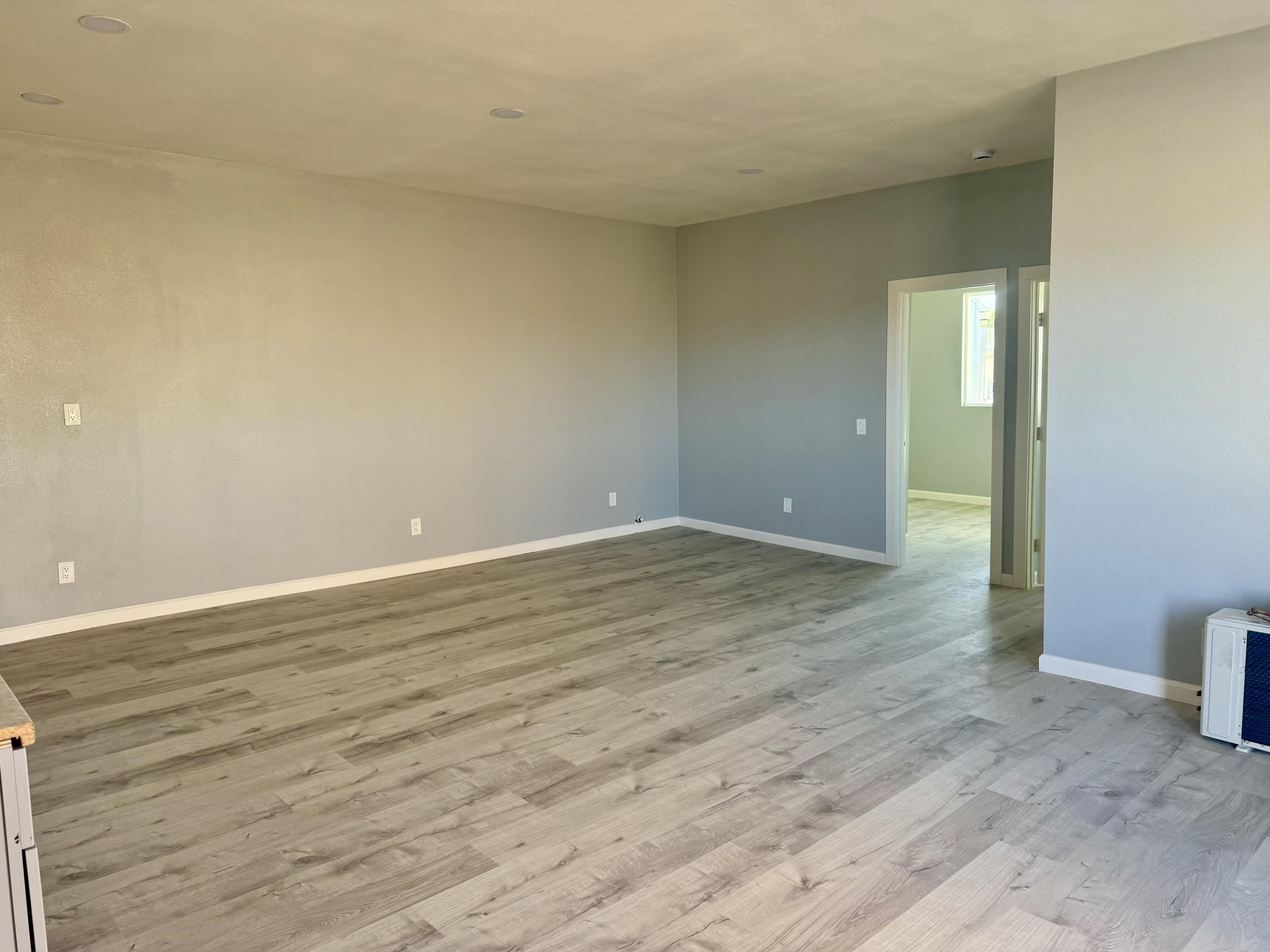 2405 Monterey Unit 2 Avenue – photo 4