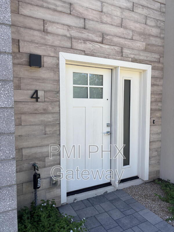 430 W 7th Street – photo 1